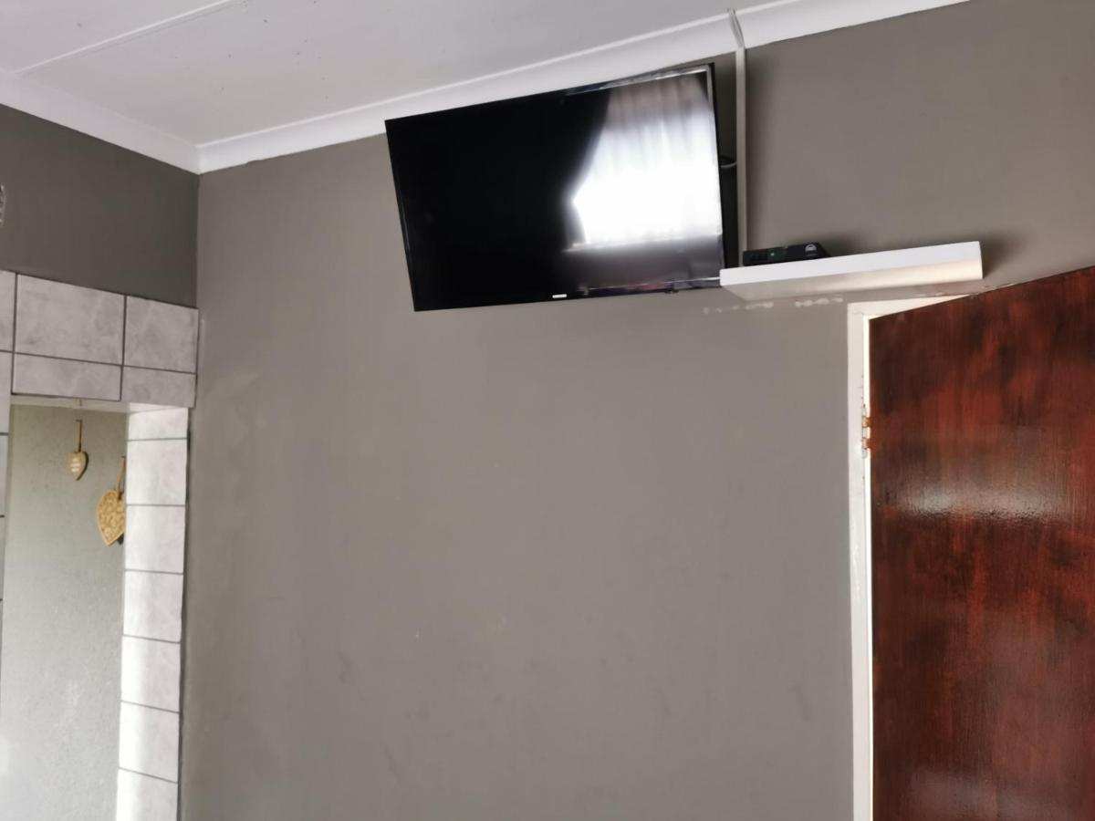 Gluckman Drive Guesthouse Велком Экстерьер фото