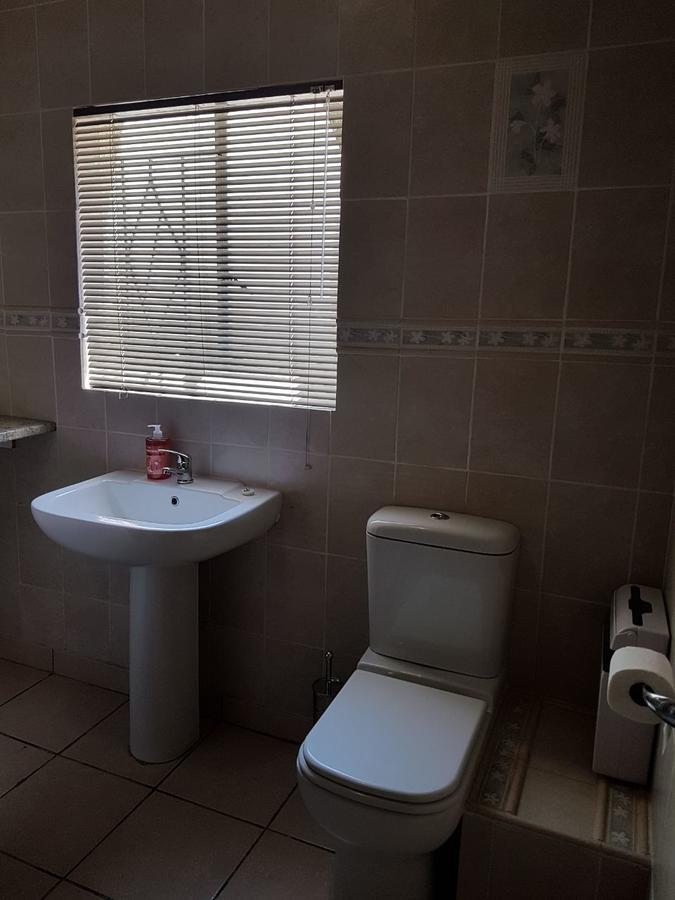 Gluckman Drive Guesthouse Велком Экстерьер фото