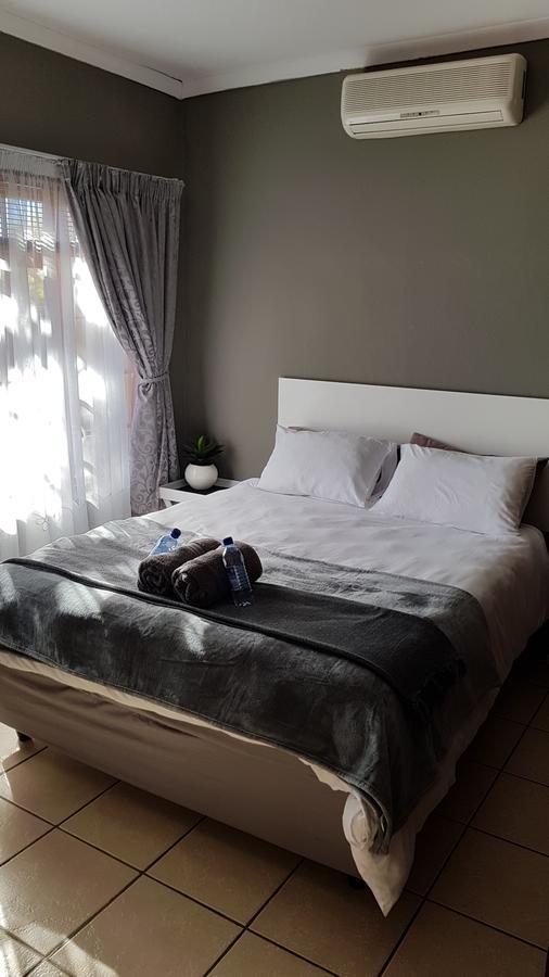 Gluckman Drive Guesthouse Велком Экстерьер фото